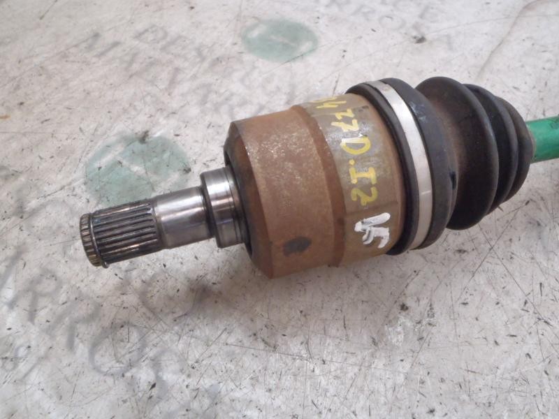 Recambio de transmision izquierda para hyundai accent (mc) gl referencia OEM IAM 495001E610  