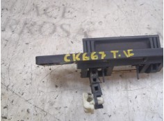 Recambio de maneta porton para kia carnival ii 2.9 cdri ex referencia OEM IAM    2