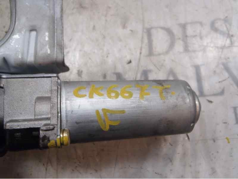 Recambio de motor limpia trasero para kia carnival ii 2.9 cdri ex referencia OEM IAM   