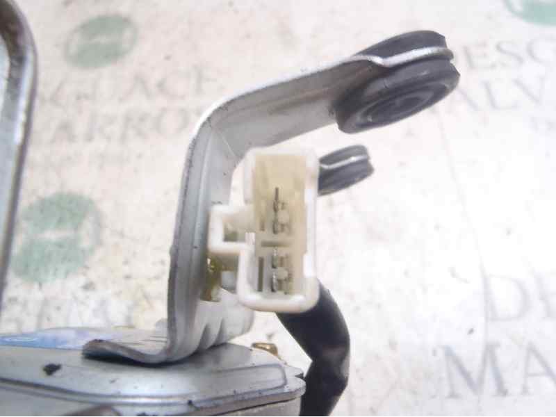 Recambio de motor limpia trasero para kia carnival ii 2.9 cdri ex referencia OEM IAM   