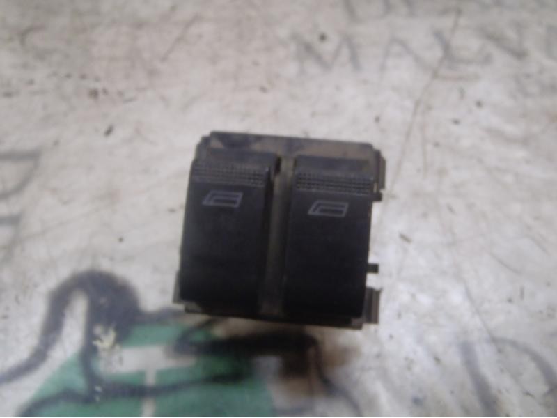 Recambio de mando elevalunas delantero izquierdo para audi a3 (8l) 1.9 tdi ambiente referencia OEM IAM   