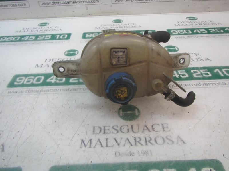 Recambio de deposito expansion para peugeot bipper 1.4 hdi referencia OEM IAM 1323CT  