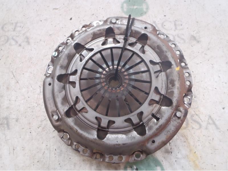 Recambio de kit embrague para peugeot 207 1.6 16v hdi referencia OEM IAM   