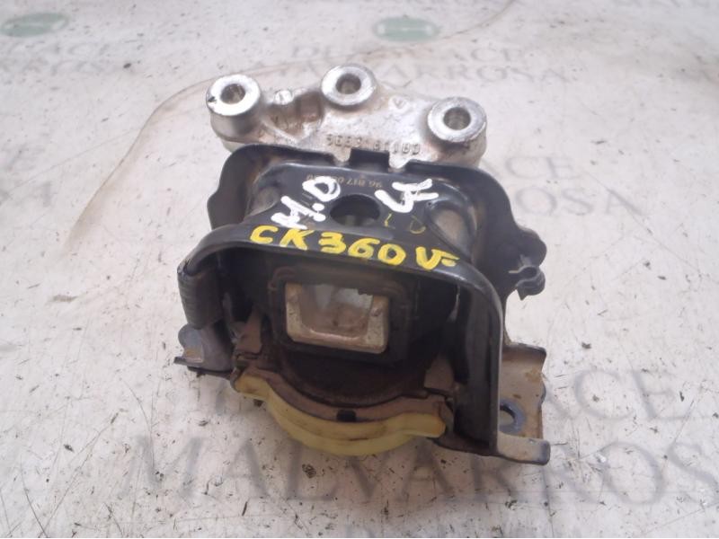 Recambio de soporte motor derecho para peugeot 207 1.6 16v hdi referencia OEM IAM   
