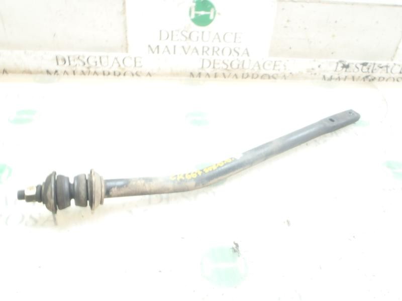 Recambio de brazo suspension superior delantero derecho para kia carnival ii 2.9 cdri ex referencia OEM IAM   