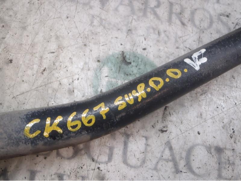 Recambio de brazo suspension superior delantero derecho para kia carnival ii 2.9 cdri ex referencia OEM IAM   