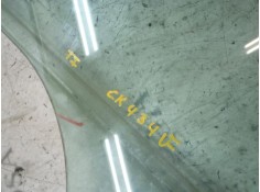 Recambio de cristal puerta trasero izquierdo para mercedes-benz clase c (w203) berlina 180 (203.035) referencia OEM IAM A2037351 2