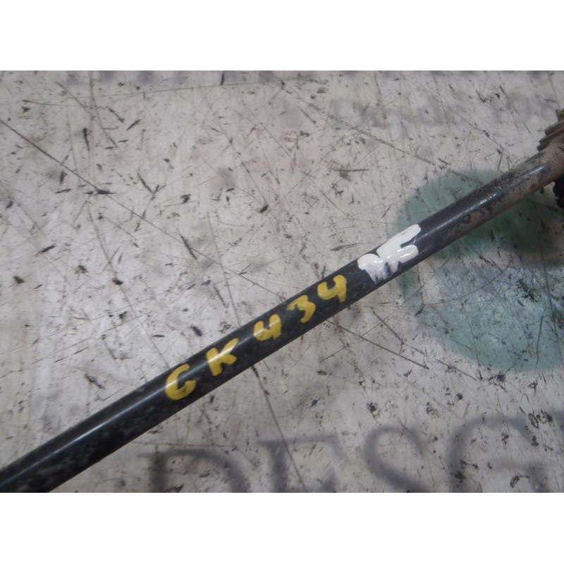 Recambio de tirante delantero izquierdo para mercedes-benz clase c (w203) berlina 180 (203.035) referencia OEM IAM A2033202889  