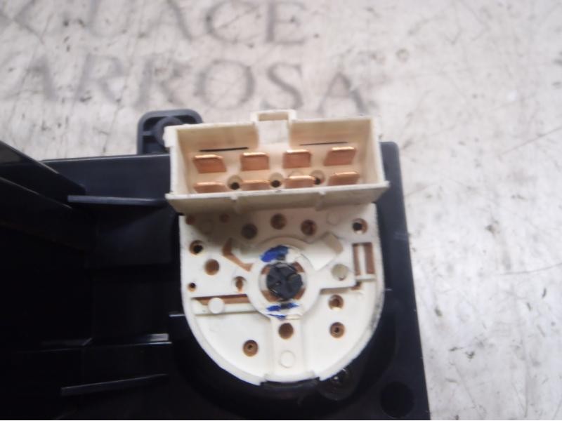 Recambio de mando climatizador para kia carnival ii 2.9 cdri ex referencia OEM IAM   