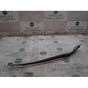 BRAZO LIMPIA DELANTERO DERECHO 