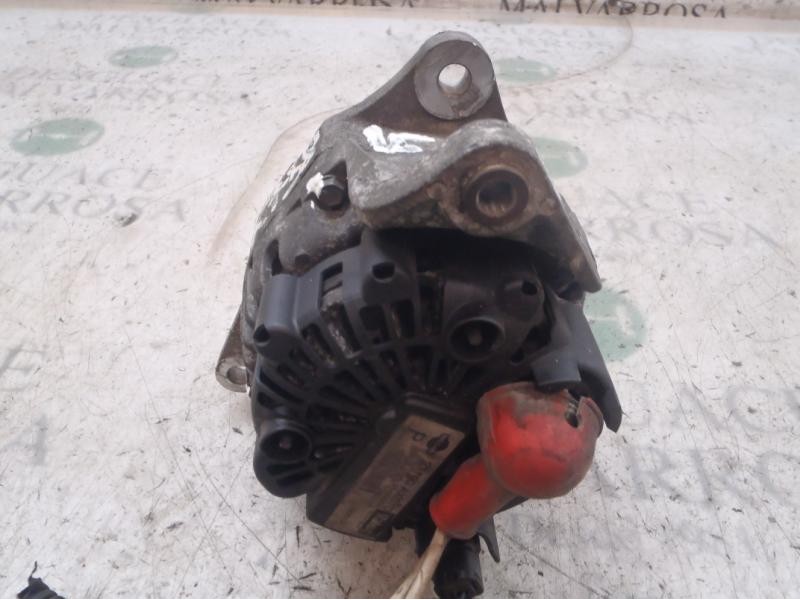 Recambio de alternador para nissan micra (k12e) acenta referencia OEM IAM   