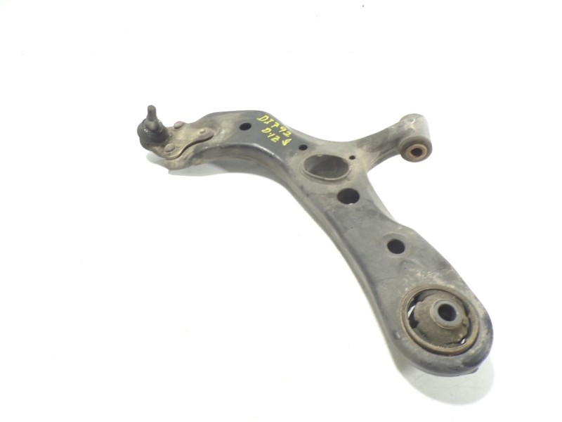 Recambio de brazo suspension inferior delantero izquierdo para toyota rav 4 (a3) executive referencia OEM IAM 4806942051  