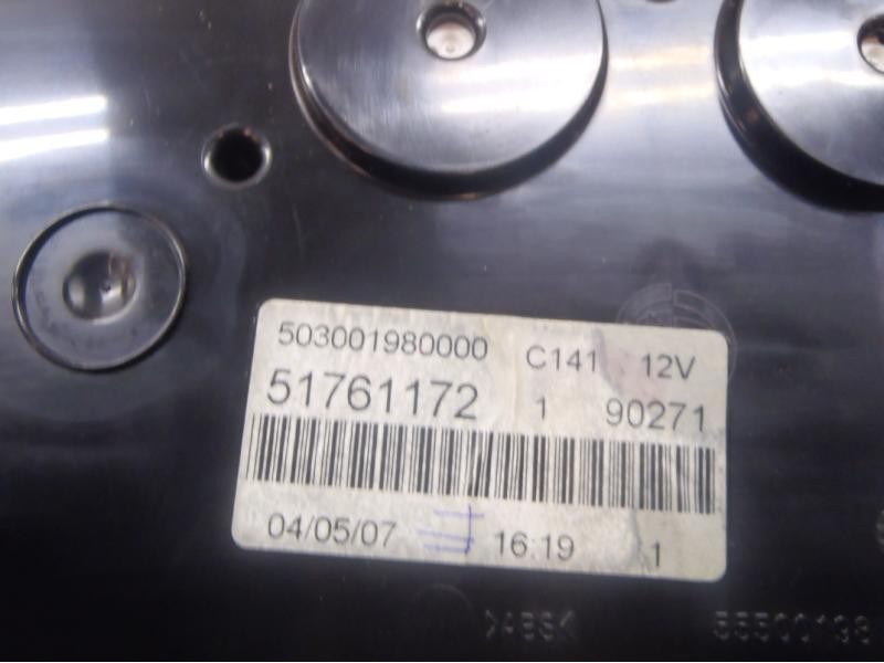 Recambio de cuadro instrumentos para fiat bravo (198) 1.9 dynamic multijet referencia OEM IAM  51761172 503001980000