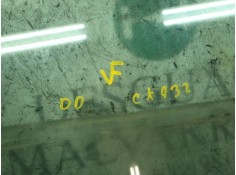 Recambio de cristal puerta delantero derecho para peugeot 308 confort referencia OEM IAM    2