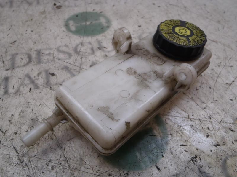 Recambio de deposito servo para peugeot 308 confort referencia OEM IAM   