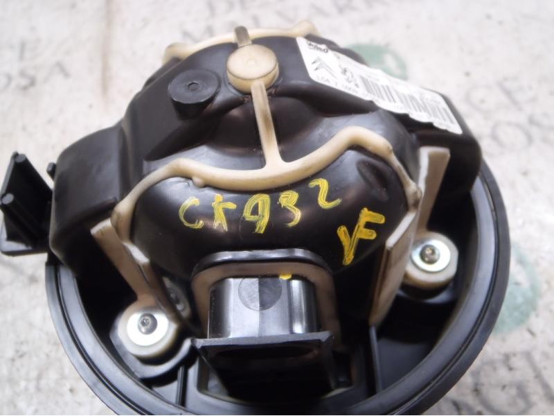 Recambio de motor calefaccion para peugeot 308 confort referencia OEM IAM   