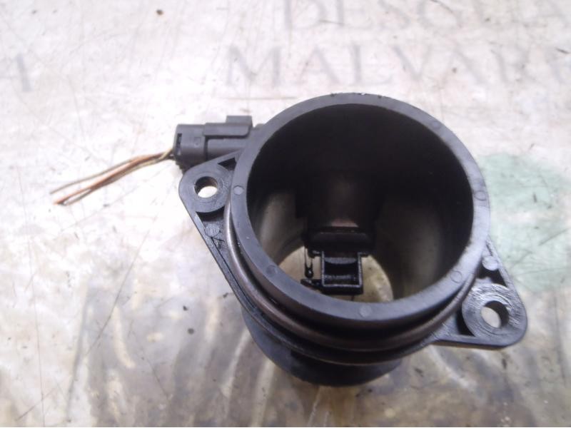 Recambio de caudalimetro para peugeot 206 berlina xs referencia OEM IAM   