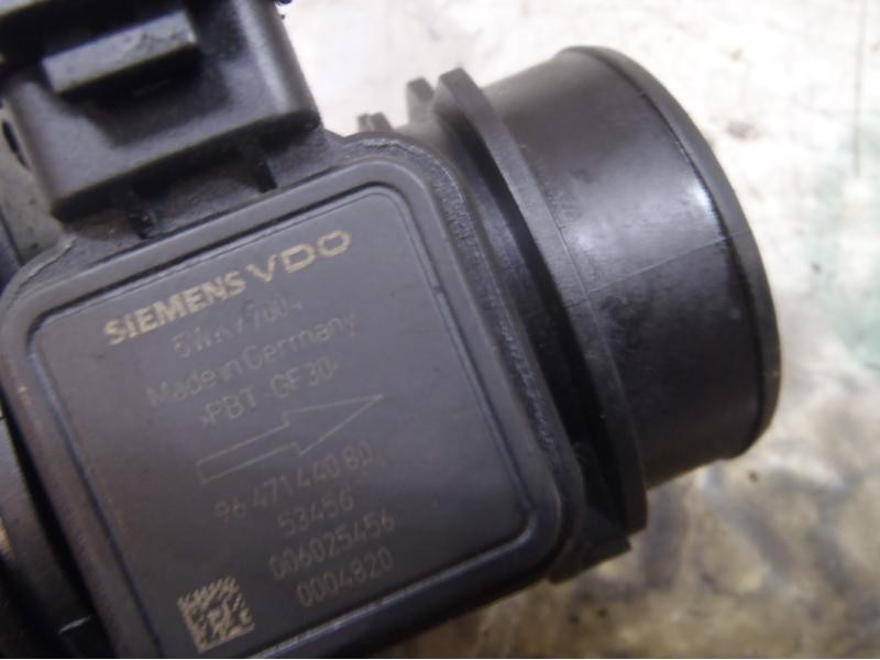 Recambio de caudalimetro para peugeot 206 berlina xs referencia OEM IAM   