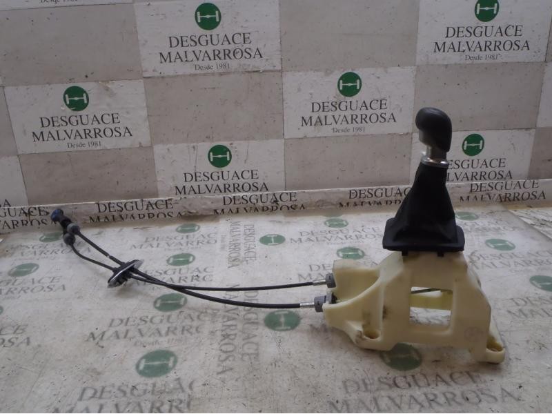 Recambio de palanca cambio para kia venga 1.4 cat referencia OEM IAM 437001P100EQ  