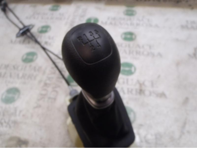 Recambio de palanca cambio para kia venga 1.4 cat referencia OEM IAM 437001P100EQ  