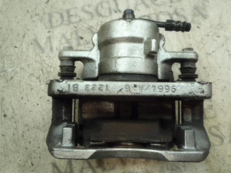 Recambio de pinza freno delantera derecha para kia venga 1.4 cat referencia OEM IAM 581901PA00  