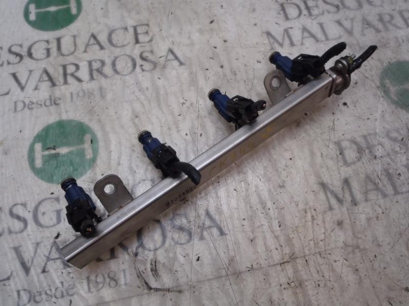 Recambio de rampa inyectora para kia venga 1.4 cat referencia OEM IAM 353402B010  