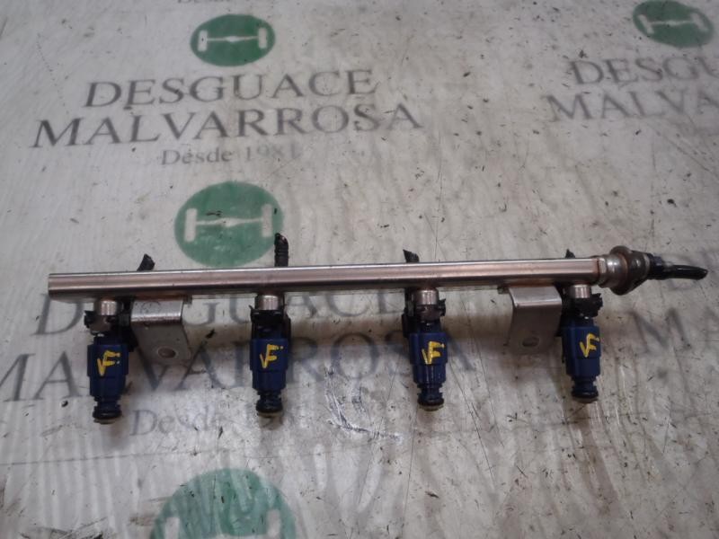 Recambio de rampa inyectora para kia venga 1.4 cat referencia OEM IAM 353402B010  