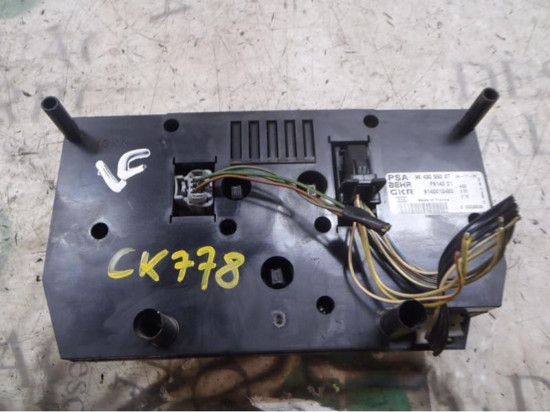 Recambio de mando climatizador para peugeot 206 berlina xs referencia OEM IAM   