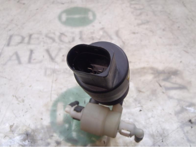 Recambio de bomba limpia para volkswagen polo (9n3) united referencia OEM IAM   