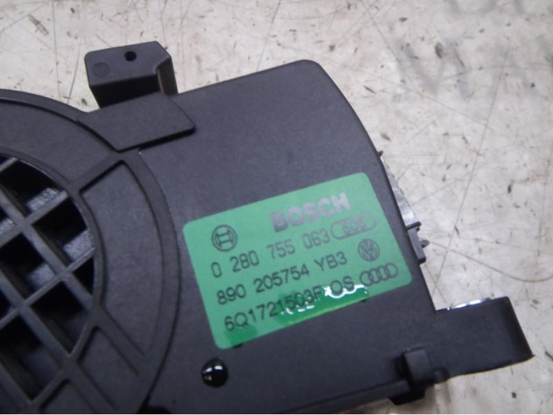 Recambio de potenciometro pedal para volkswagen polo (9n3) united referencia OEM IAM   