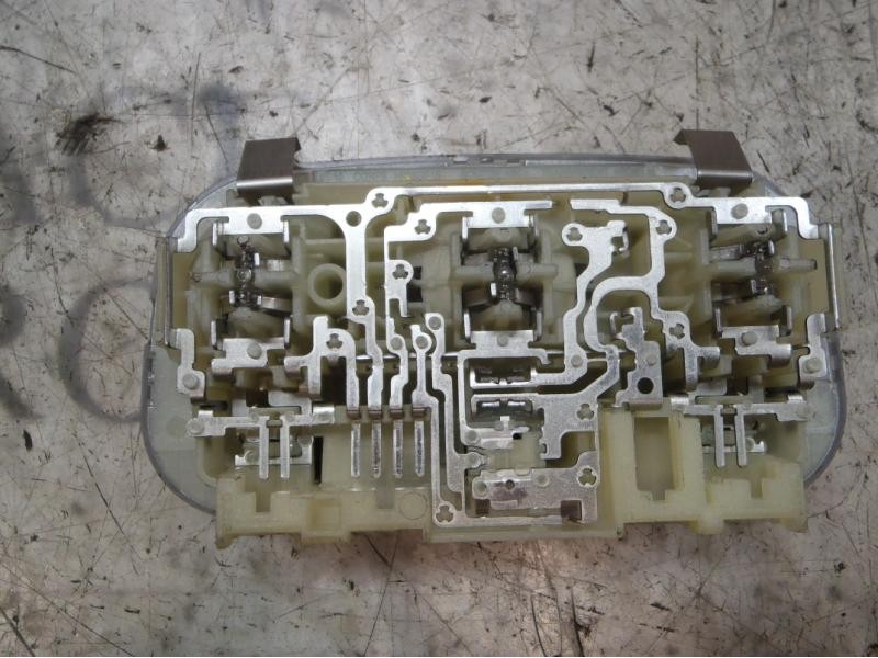 Recambio de piloto interior para peugeot 308 confort referencia OEM IAM   