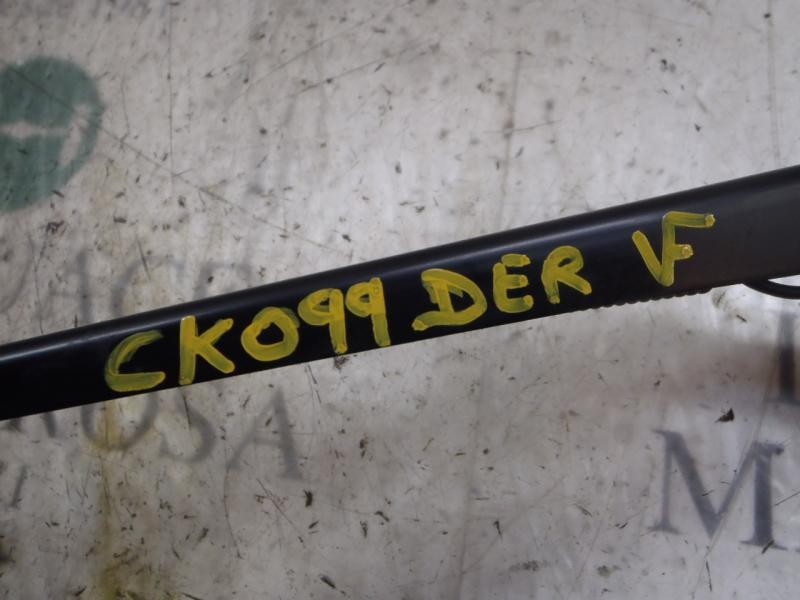 Recambio de brazo limpia delantero derecho para peugeot 207 confort referencia OEM IAM   