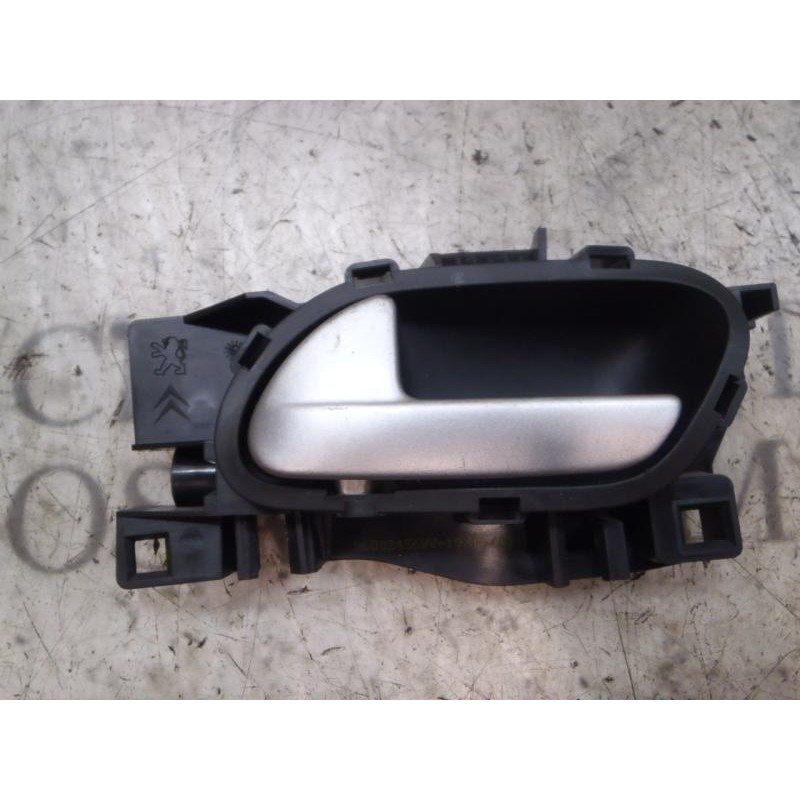 Recambio de maneta interior delantera izquierda para peugeot 207 confort referencia OEM IAM   