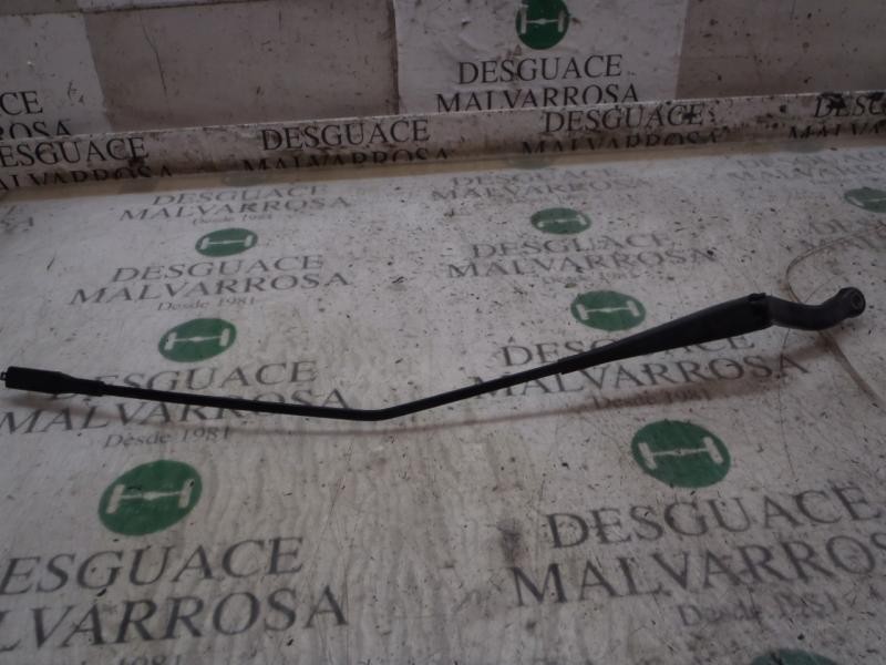 Recambio de brazo limpia delantero derecho para opel corsa d cmon referencia OEM IAM   