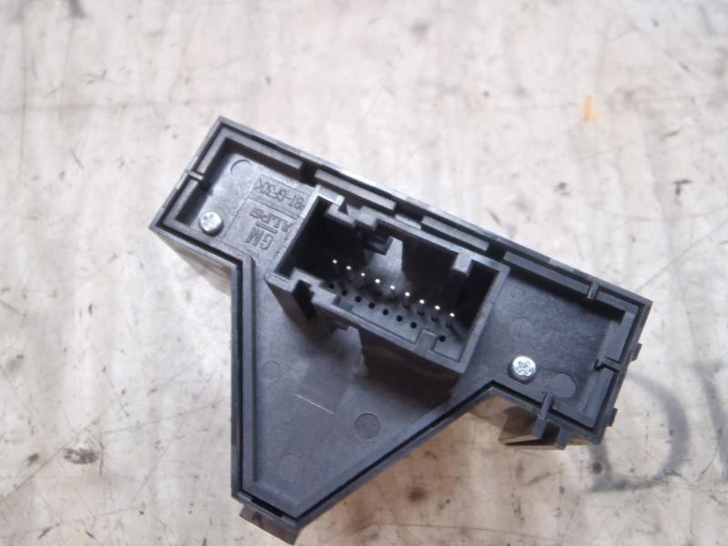 Recambio de warning para opel corsa d cmon referencia OEM IAM   