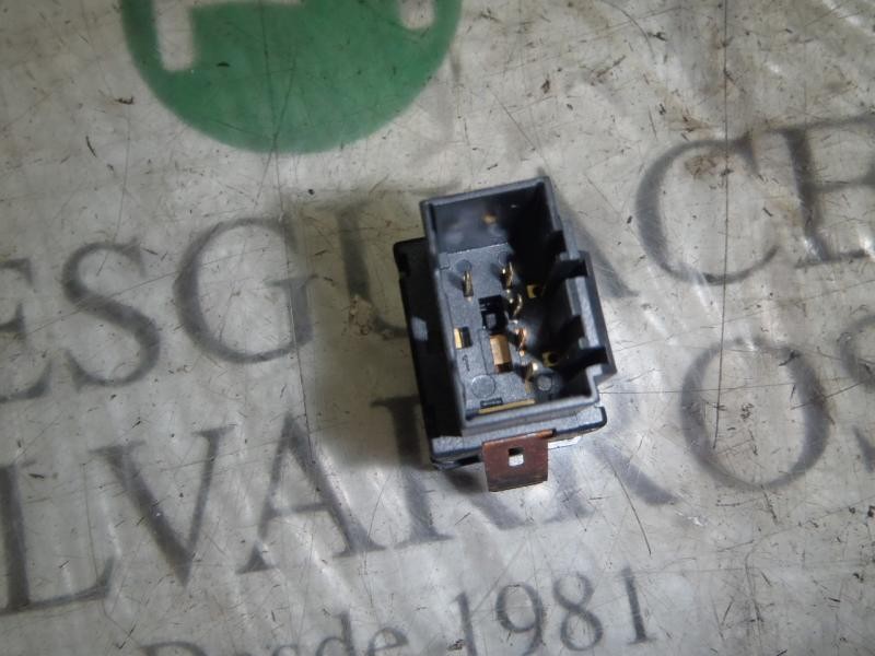 Recambio de warning para volkswagen polo (9n3) highline referencia OEM IAM   