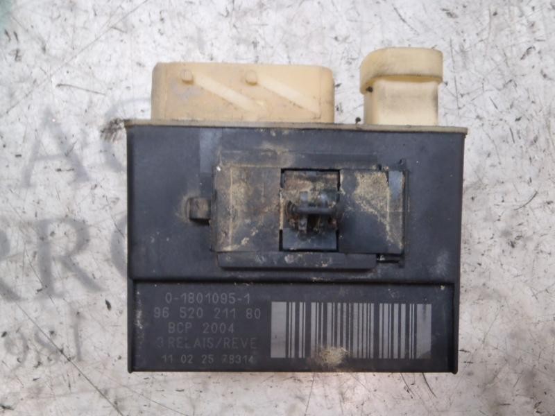 Recambio de caja precalentamiento para peugeot 207 x-line referencia OEM IAM   