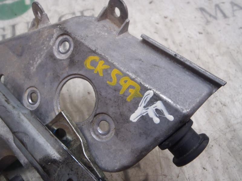 Recambio de articulacion limpia delantero para ford fiesta (cb1) trend referencia OEM IAM   