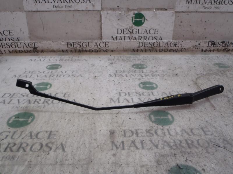 Recambio de brazo limpia delantero derecho para ford fiesta (cb1) trend referencia OEM IAM   