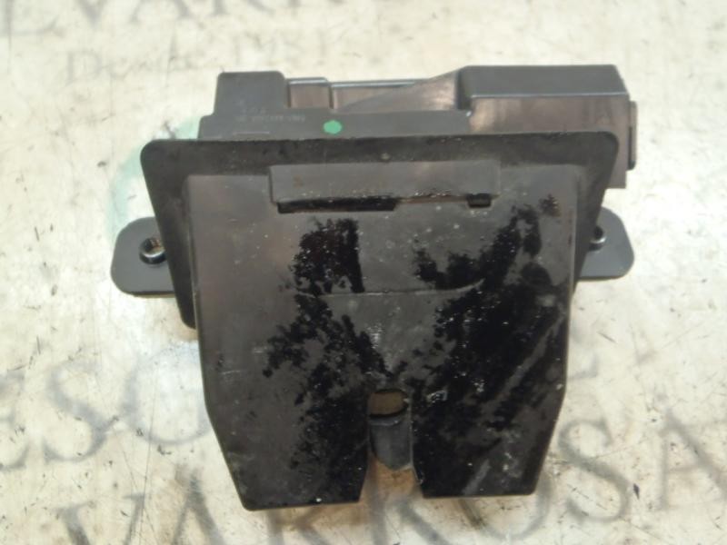 Recambio de cerradura maletero / porton para ford fiesta (cb1) trend referencia OEM IAM   