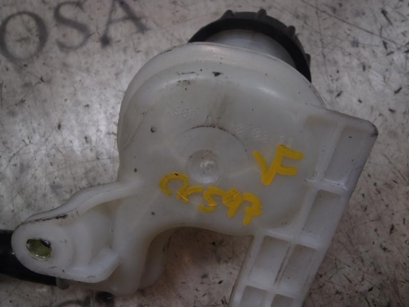 Recambio de deposito servo para ford fiesta (cb1) trend referencia OEM IAM   