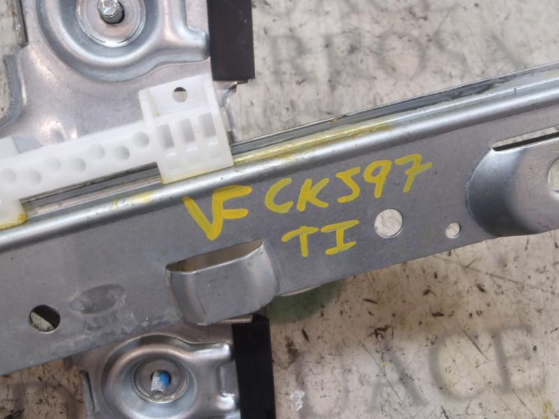 Recambio de elevalunas trasero izquierdo para ford fiesta (cb1) trend referencia OEM IAM   