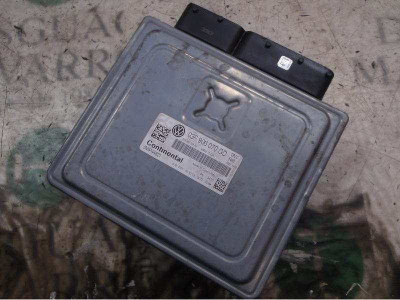 Recambio de centralita motor uce para volkswagen polo (6r1) 1.2 tsi referencia OEM IAM 03F906070GD 03F906070GD 5WP44821