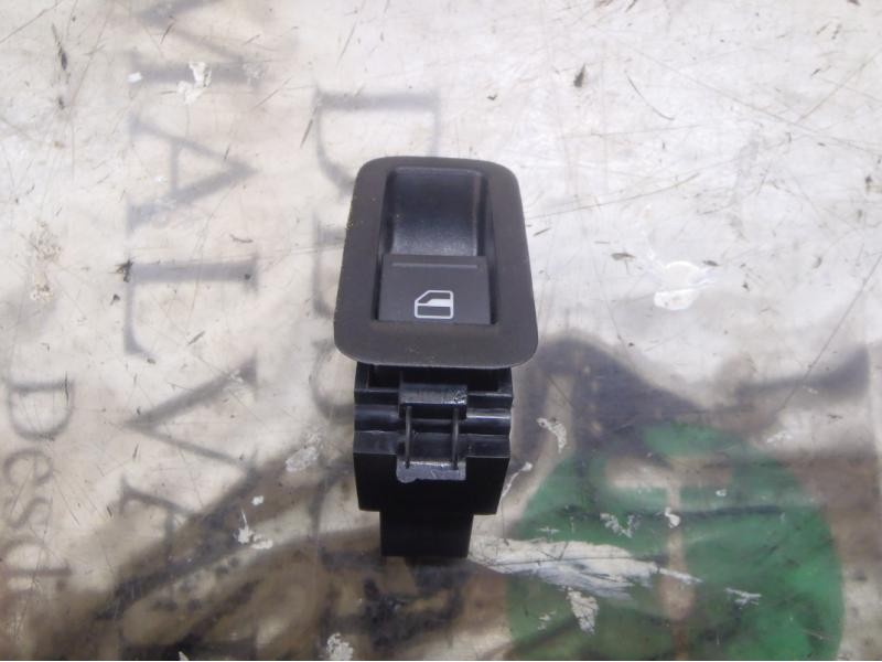 Recambio de mando elevalunas trasero derecho para volkswagen polo (6r1) 1.2 tsi referencia OEM IAM 7L6959855BREH  