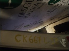 Recambio de puerta lateral izquierda para kia carnival ii 2.9 cdri ex referencia OEM IAM    2