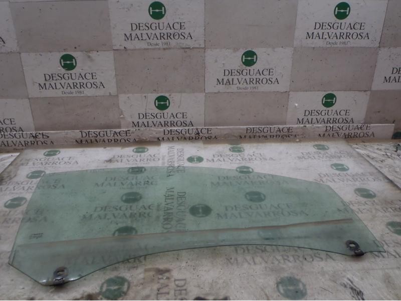 Recambio de cristal puerta delantero derecho para renault clio iii confort dynamique referencia OEM IAM   