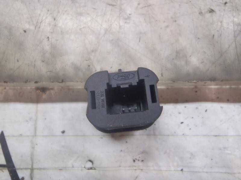 Recambio de warning para ford focus berlina (cap) ambiente (d) referencia OEM IAM   