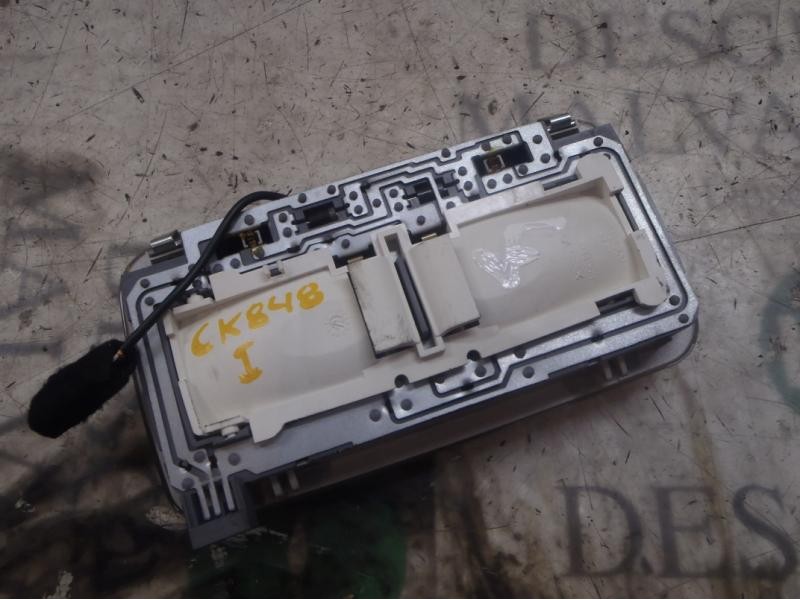 Recambio de piloto interior para fiat bravo (198) 1.9 dynamic multijet referencia OEM IAM 735547006  