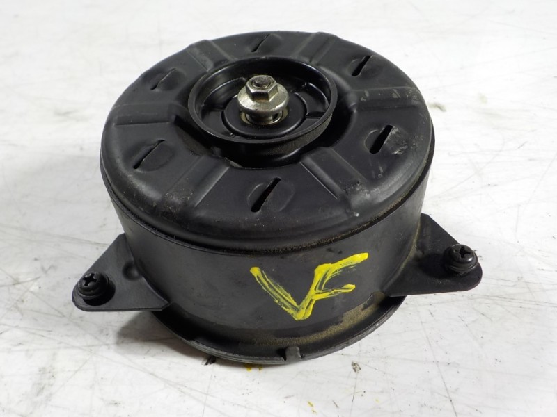 Recambio de electroventilador para cadillac srx 3.6 v6 cat referencia OEM IAM 88957423 AX1680009242 AX1680009242