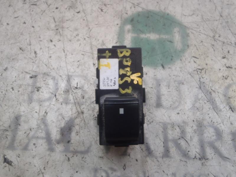 Recambio de mando elevalunas trasero izquierdo para cadillac srx 3.6 v6 cat referencia OEM IAM 25917255  